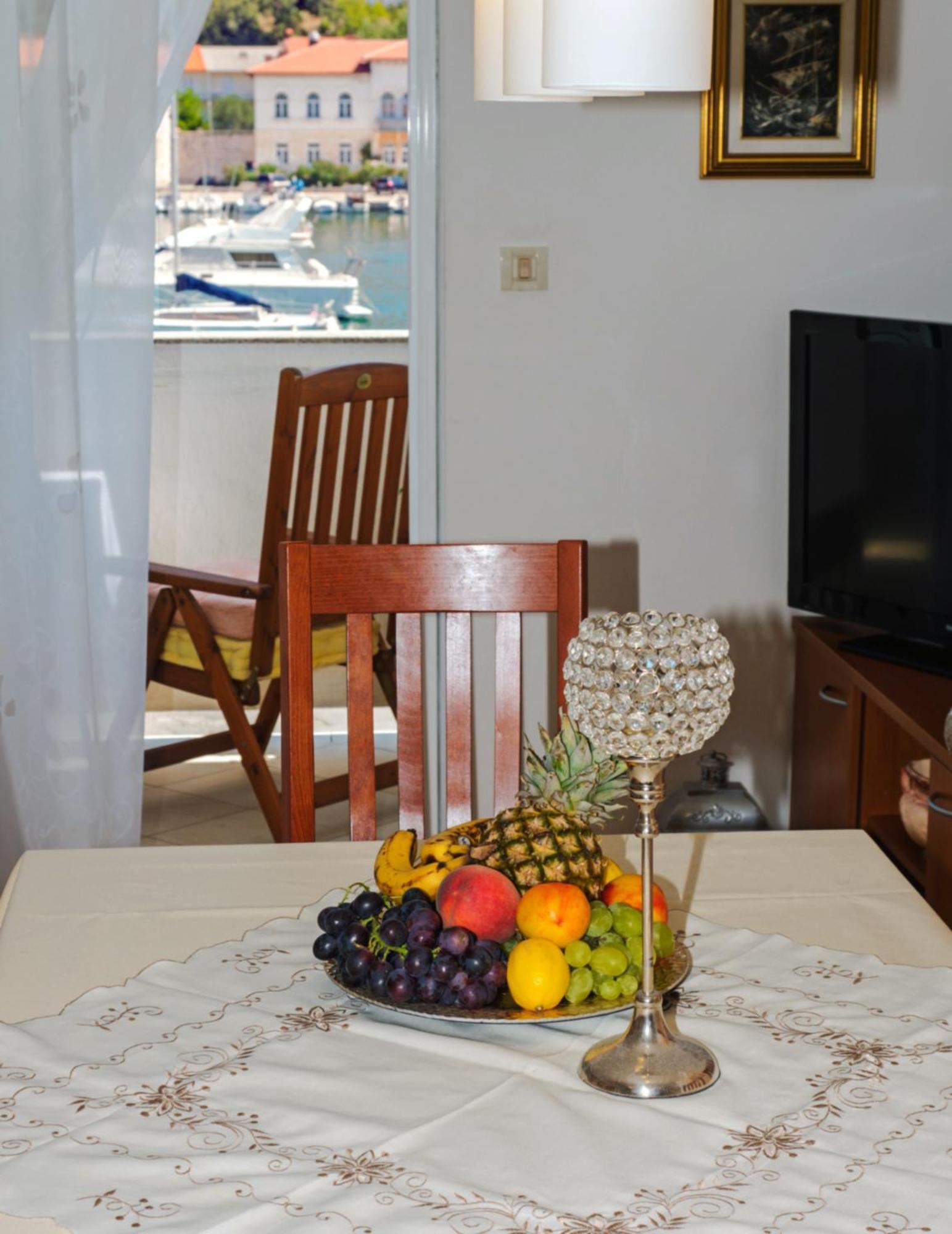M. De Dominisa 5 Apartment Rab Town Exterior photo